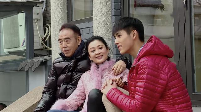 丁真和陈飞宇上中秋晚会引发争议：为何有人天生反感流量爱豆？休闲区蓝鸢梦想 - Www.slyday.coM