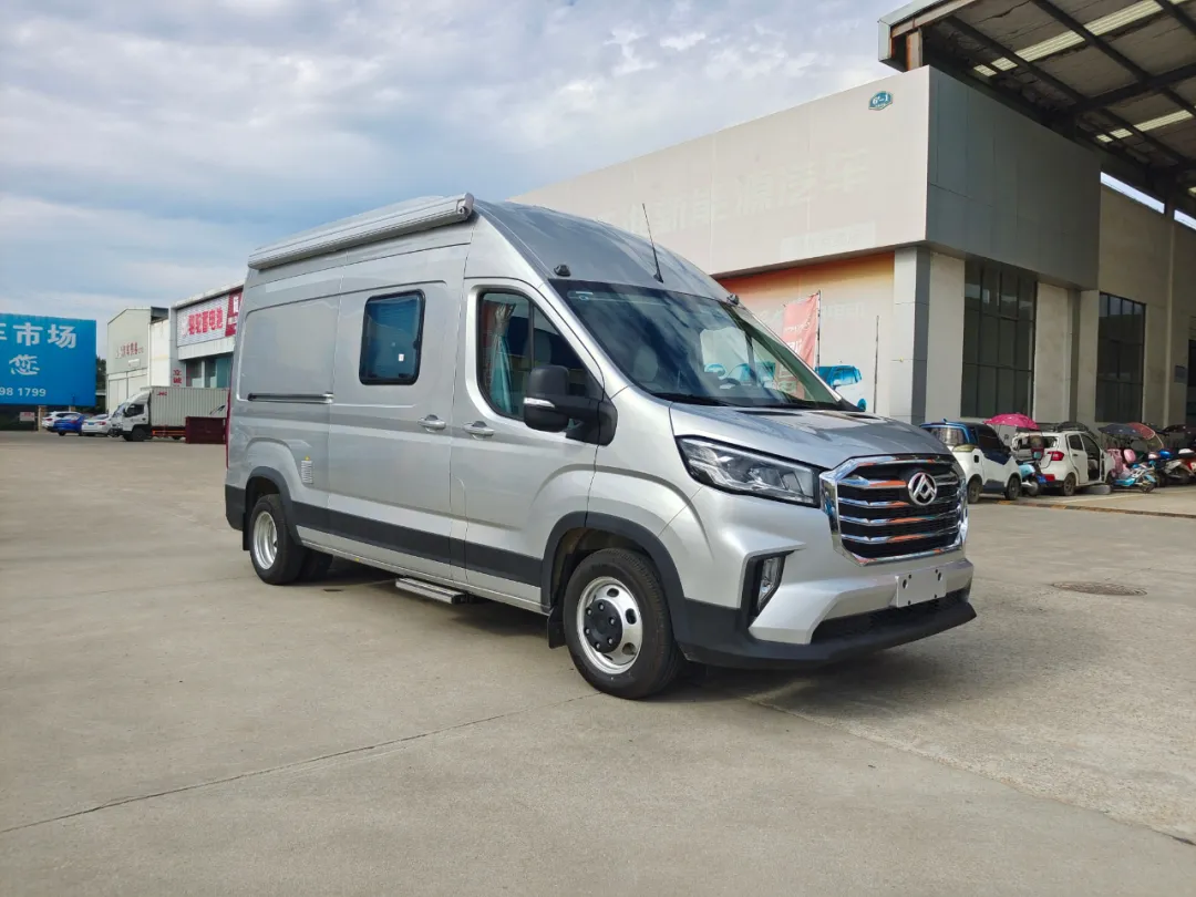 舜宇v90加长轴b型房车 灵活实用款 后置厨卫设计 超大内部空间