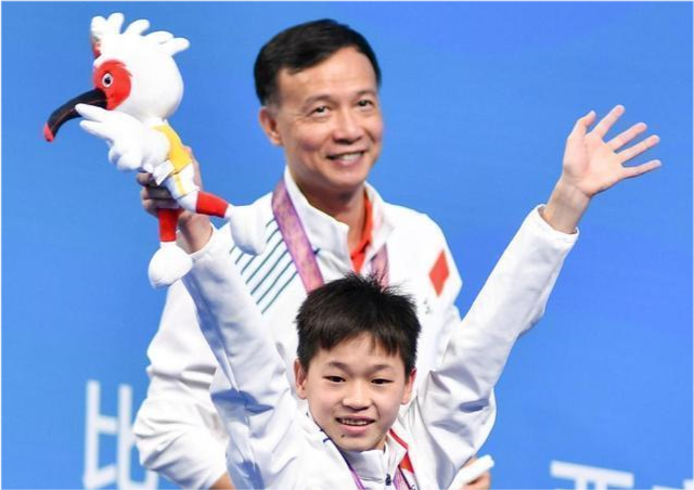 50天拿8枚金牌，何威仪为何没进国家队？全红婵的工资涨到了多少休闲区蓝鸢梦想 - Www.slyday.coM