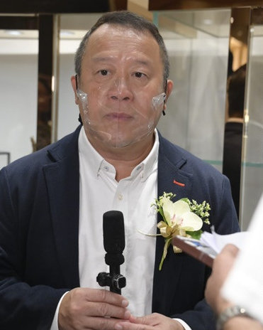 tvb资深制作人深夜猝逝曾志伟痛失猛将汪明荃薛家燕深感惋惜