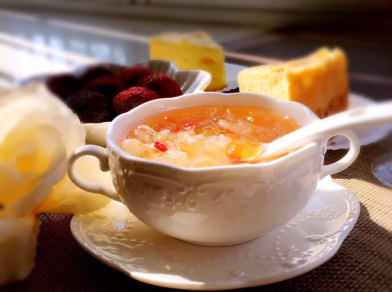 似少女,"它"功不可没,隔三差五喝一次很养人|红枣|桃胶|银耳_新浪新闻