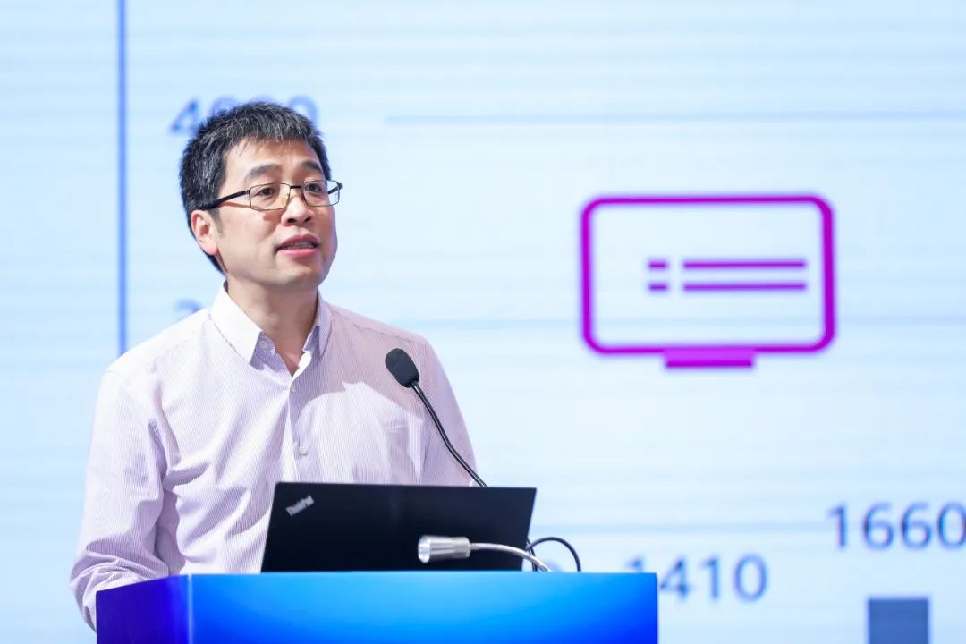 紫光集团吴胜武:汽车电子的三大"芯"变革__财经头条