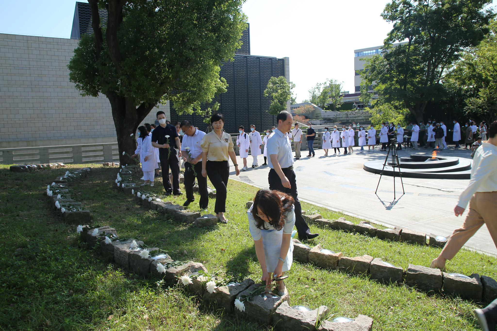 淞沪抗战纪念馆举行“九一八”纪念活动，九旬老人现场回忆“一下子觉得自己没有家了”休闲区蓝鸢梦想 - Www.slyday.coM