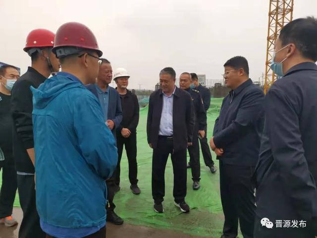 太原晋源区李永强督导检查两节期间安全生产工作