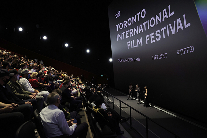 受疫情拖累,多伦多电影节星光骤减