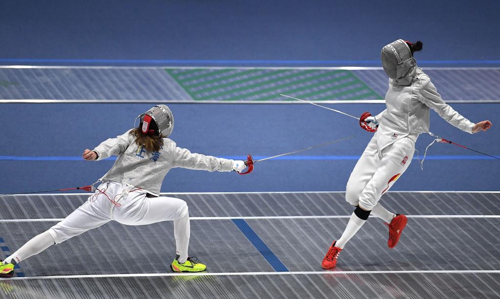 全运会-击剑:联合队夺得女子佩剑团体冠军