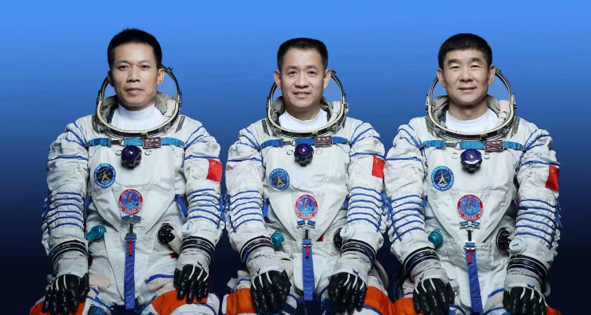 中国航天员从太空带回来的照片绝版一份精妙绝伦