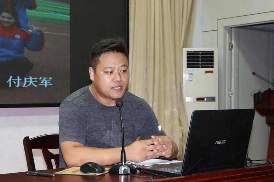 薪火相传,凝"新"聚力!莒县三中组织新教师培训活动