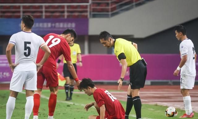 昨晚22点!中超、国足希望已“出现”：中国足球进入世界杯不远了休闲区蓝鸢梦想 - Www.slyday.coM