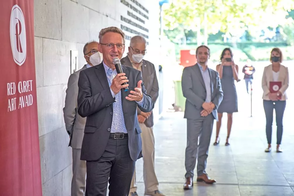 2021维也纳中秋文化节，多瑙河畔大放异彩休闲区蓝鸢梦想 - Www.slyday.coM