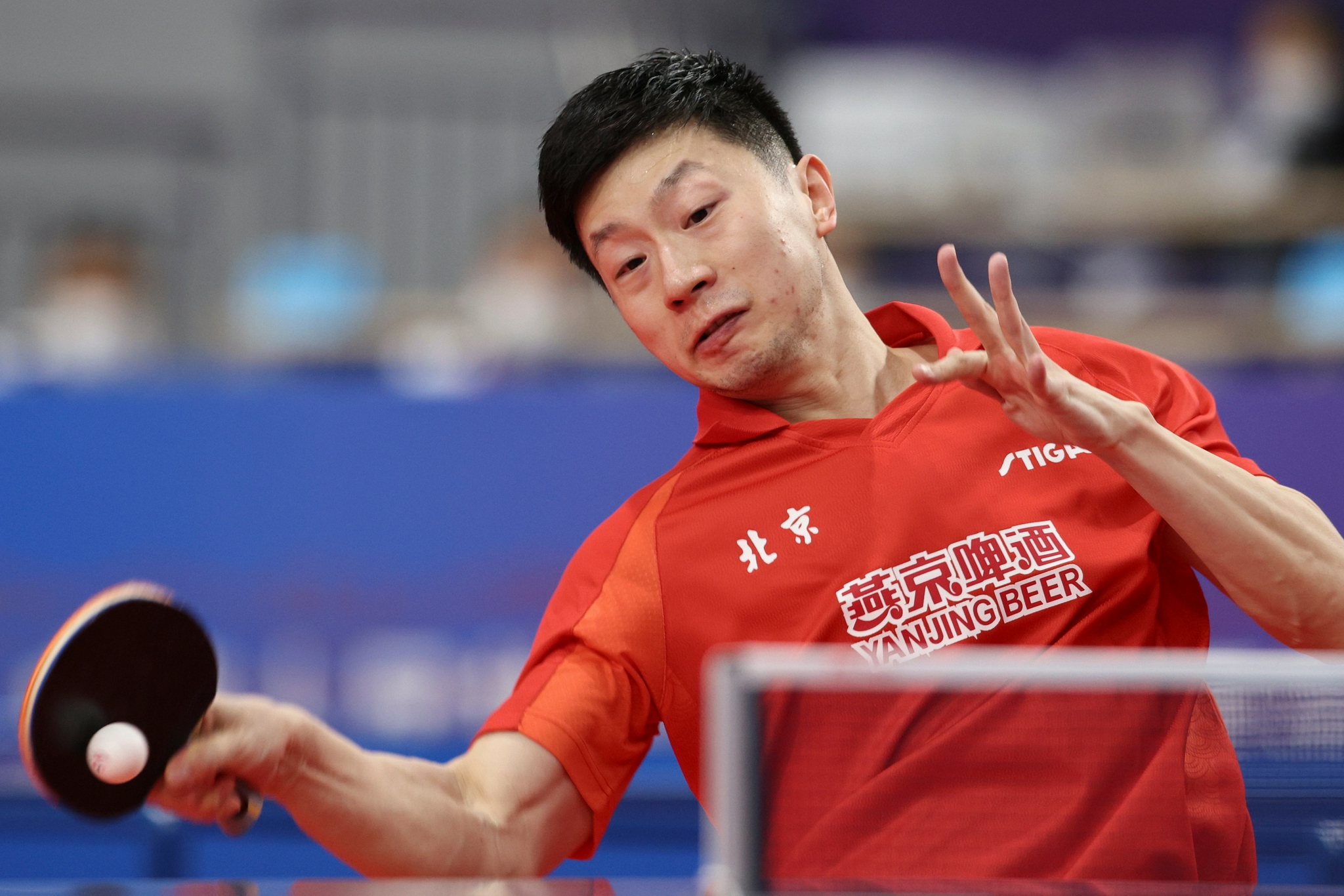 9月19日,北京队选手马龙在比赛中.新华社记者 张涛 摄