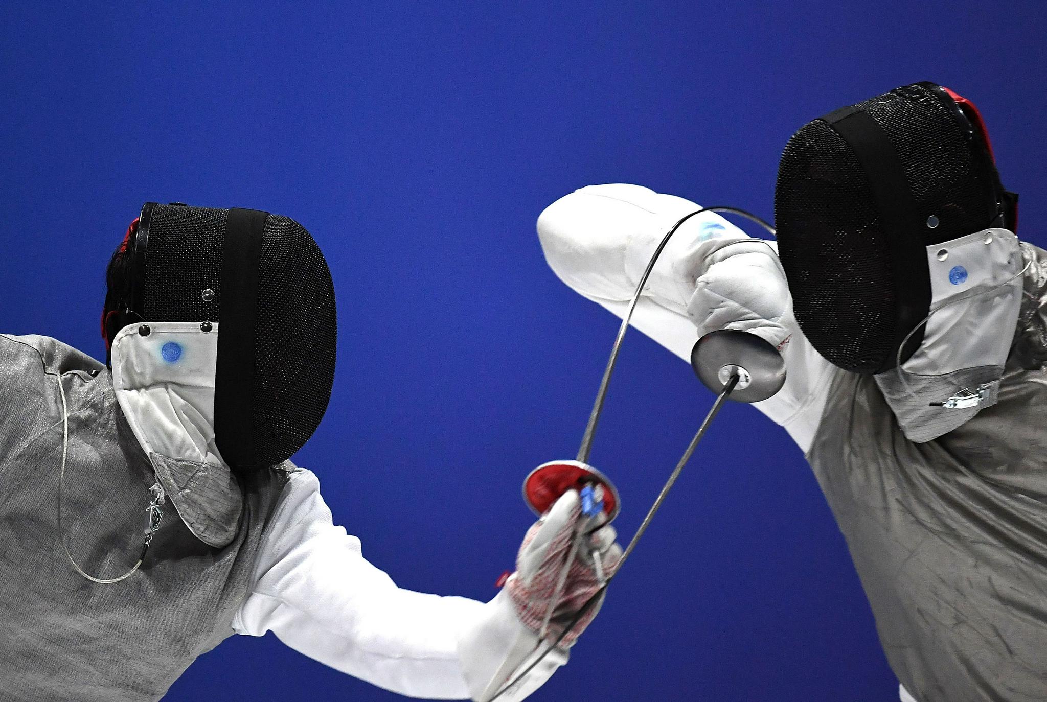 击剑——男子花剑个人赛:黄梦恺夺冠