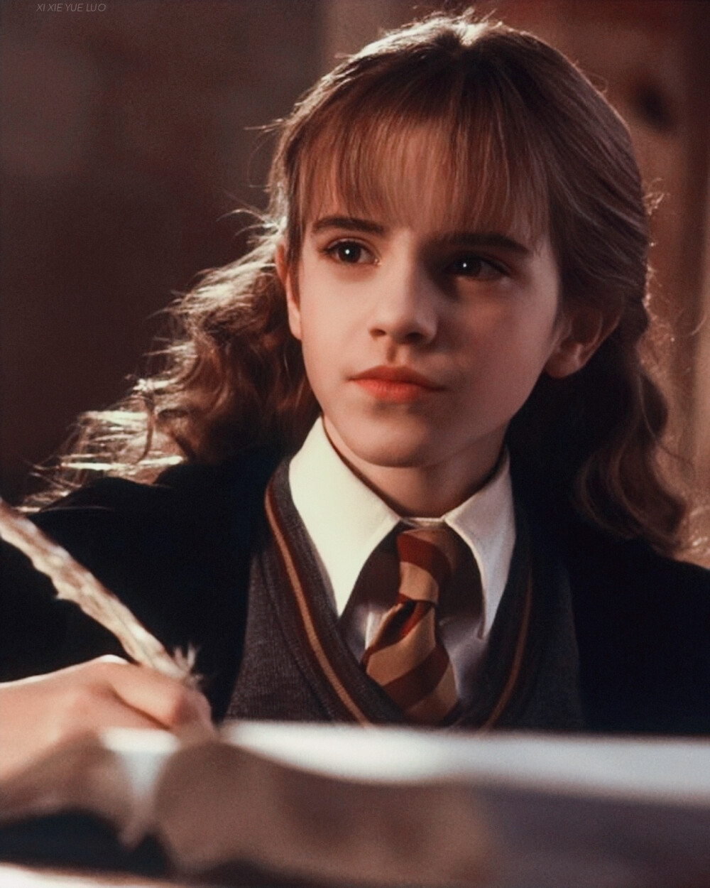 冷知识又增加了!今天是赫敏42岁的生日,网友:印象中感觉她18啊