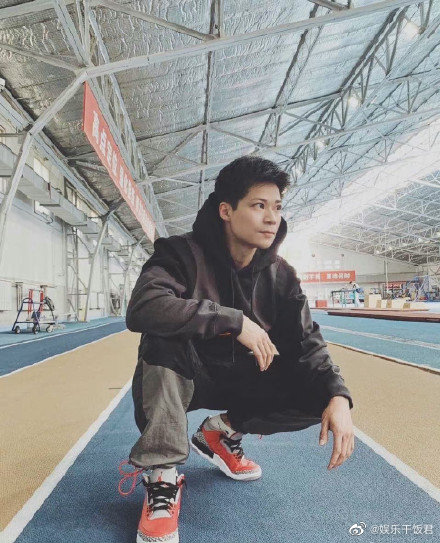 10秒23轻松晋级!太厉害了! 苏神yyds!