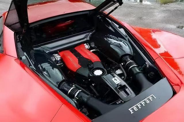 什么是发动机后置,后置后驱为何成为不了主流的驱动形式?