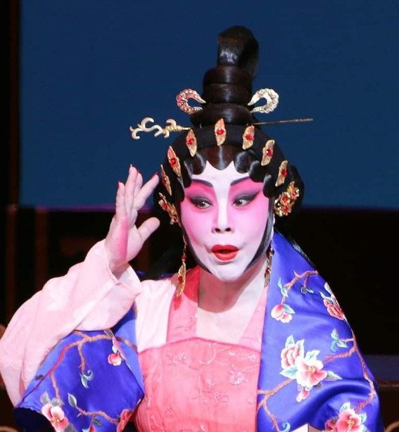 肠穿洞昏迷险丧命香港粤剧名伶死过翻生心有余悸人生无常