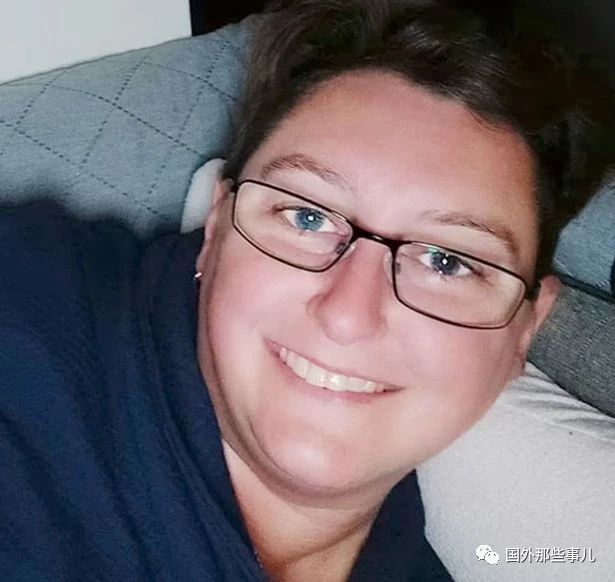 澳洲潜水员水底发现一辆车,车上有一名女子已死亡8个月休闲区蓝鸢梦想 - Www.slyday.coM 澳洲潜水员水底发现一辆车,车上有一名女子已死亡8个月休闲区蓝鸢梦想 - Www.slyday.coM