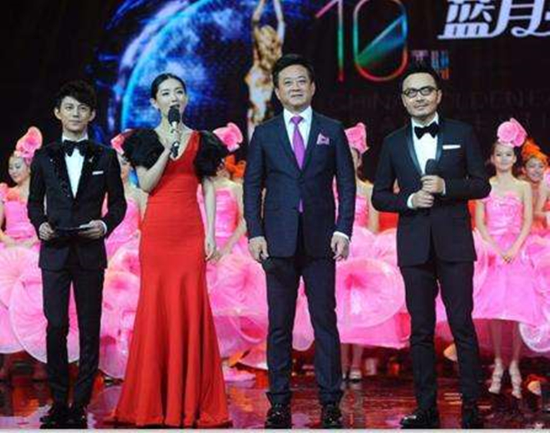 揭露吴昕隐私，抢汪涵的台词，太阳女神谢娜为了炒作有多心机休闲区蓝鸢梦想 - Www.slyday.coM