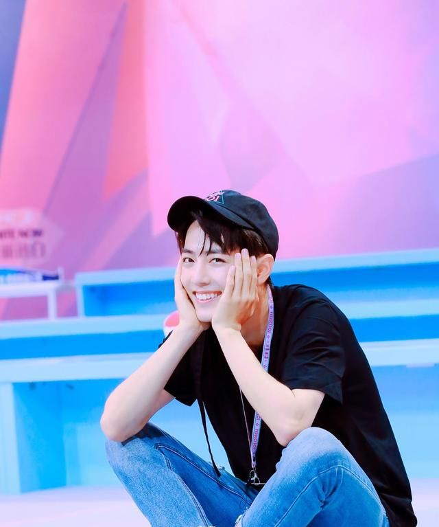 肖战入围金曲榜5项大奖提名!粉丝称他为冠军歌手,战哥未来可期休闲区蓝鸢梦想 - Www.slyday.coM