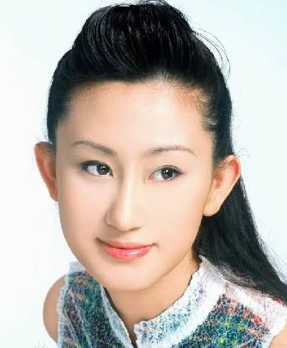 赵文卓老婆张丹露照片个人资料简介张丹露和赵文卓怎么在一起的