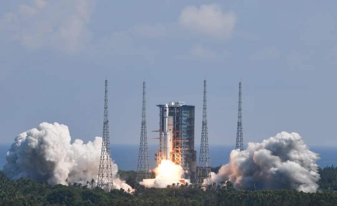 这是我国载人航天工程的第20次发射任务,也是长征系列运载火箭的第