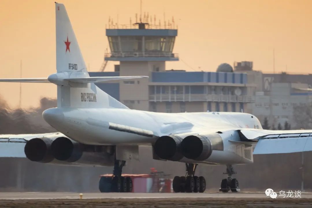 考古工作者立大功,第2架图160m战略轰炸机亮相,边修边造共25架