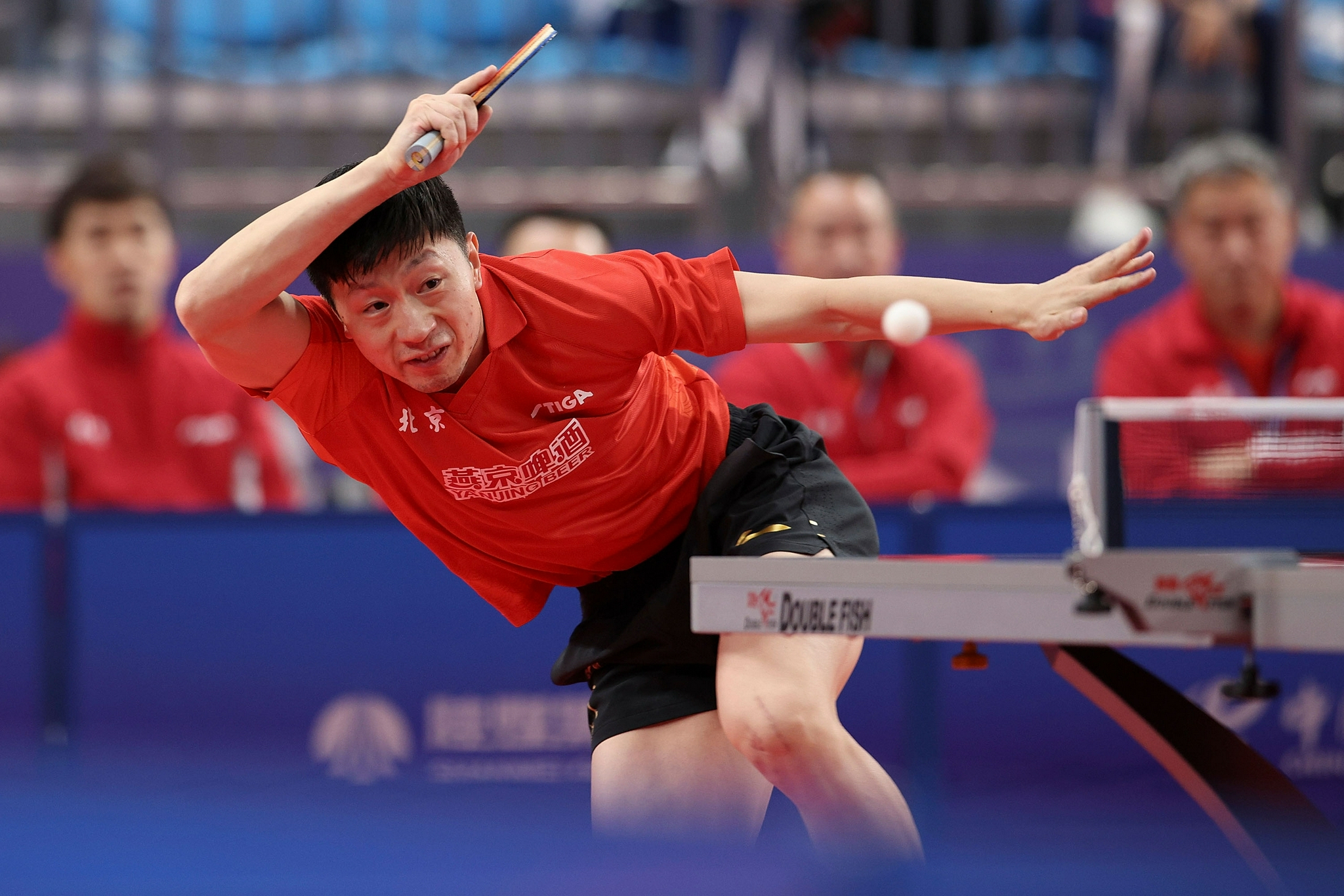 乒乓球——北京队胜陕西队晋级男团决赛