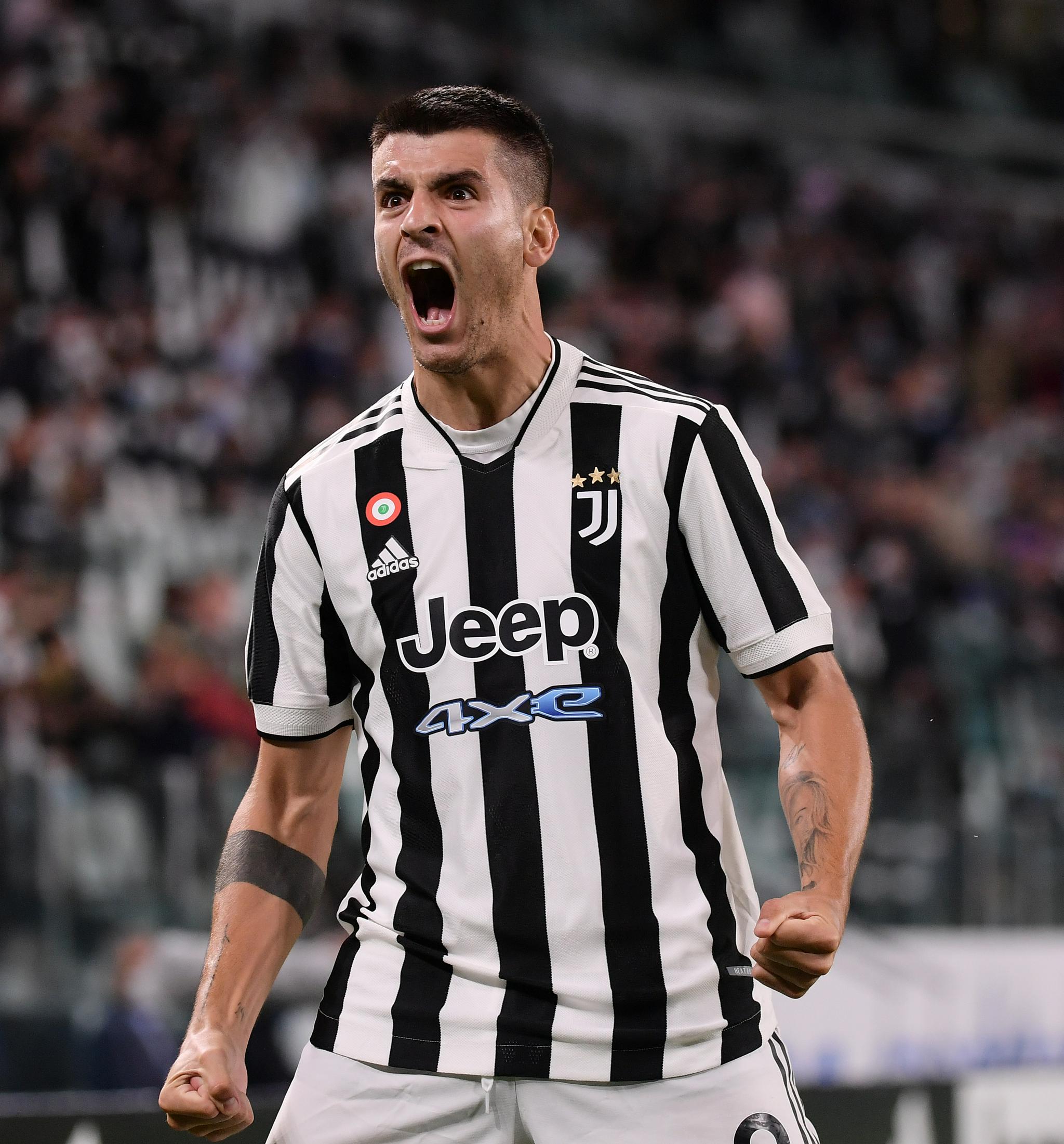 足球意甲尤文图斯平ac米兰