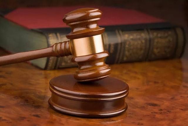 一盒月饼引发的血案！因公司发月饼没自己的 员工将经理打到住院休闲区蓝鸢梦想 - Www.slyday.coM