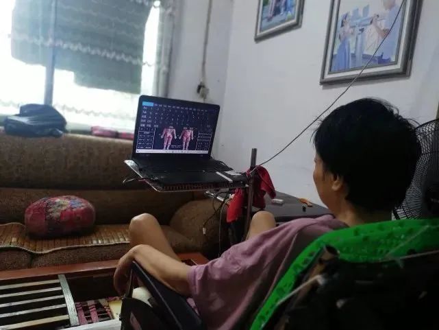 自杀失败，渐冻症女子两次雇闺蜜男友杀自己！对方却拿着钱跑了休闲区蓝鸢梦想 - Www.slyday.coM