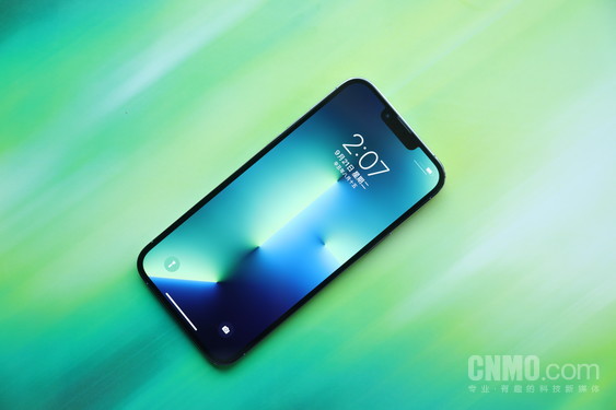iPhone 13 Pro Max评测：用自由转换的焦点 “刷”出新的高度休闲区蓝鸢梦想 - Www.slyday.coM