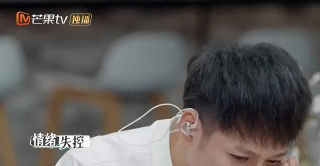 《再见爱人》看到郭柯宇和章贺有了互动,李维嘉哭得说不出话了休闲区蓝鸢梦想 - Www.slyday.coM