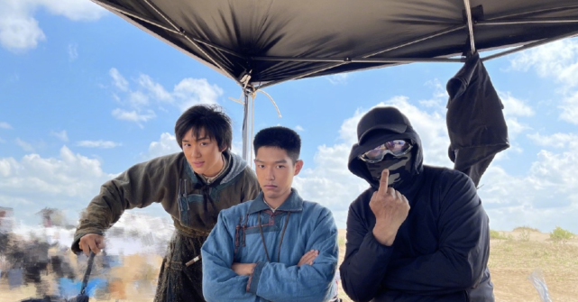 丁程鑫进入北电表演实验班,艺考仅排第52,入学后漂亮翻身休闲区蓝鸢梦想 - Www.slyday.coM 丁程鑫进入北电表演实验班,艺考仅排第52,入学后漂亮翻身休闲区蓝鸢梦想 - Www.slyday.coM