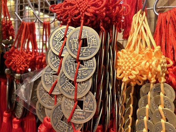 iPhone 13 Pro Max评测：用自由转换的焦点 “刷”出新的高度休闲区蓝鸢梦想 - Www.slyday.coM