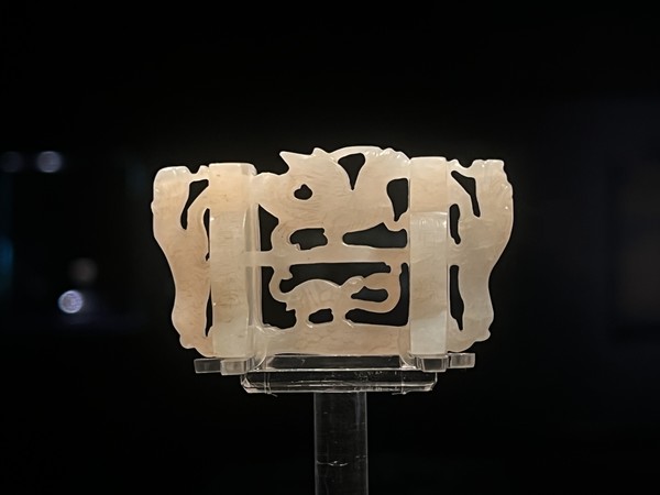 iPhone 13 Pro Max评测：用自由转换的焦点 “刷”出新的高度休闲区蓝鸢梦想 - Www.slyday.coM