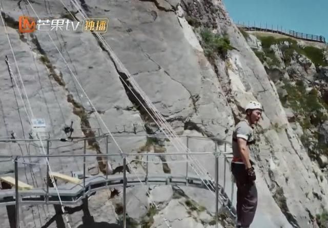 《再见爱人》看到郭柯宇和章贺有了互动,李维嘉哭得说不出话了休闲区蓝鸢梦想 - Www.slyday.coM