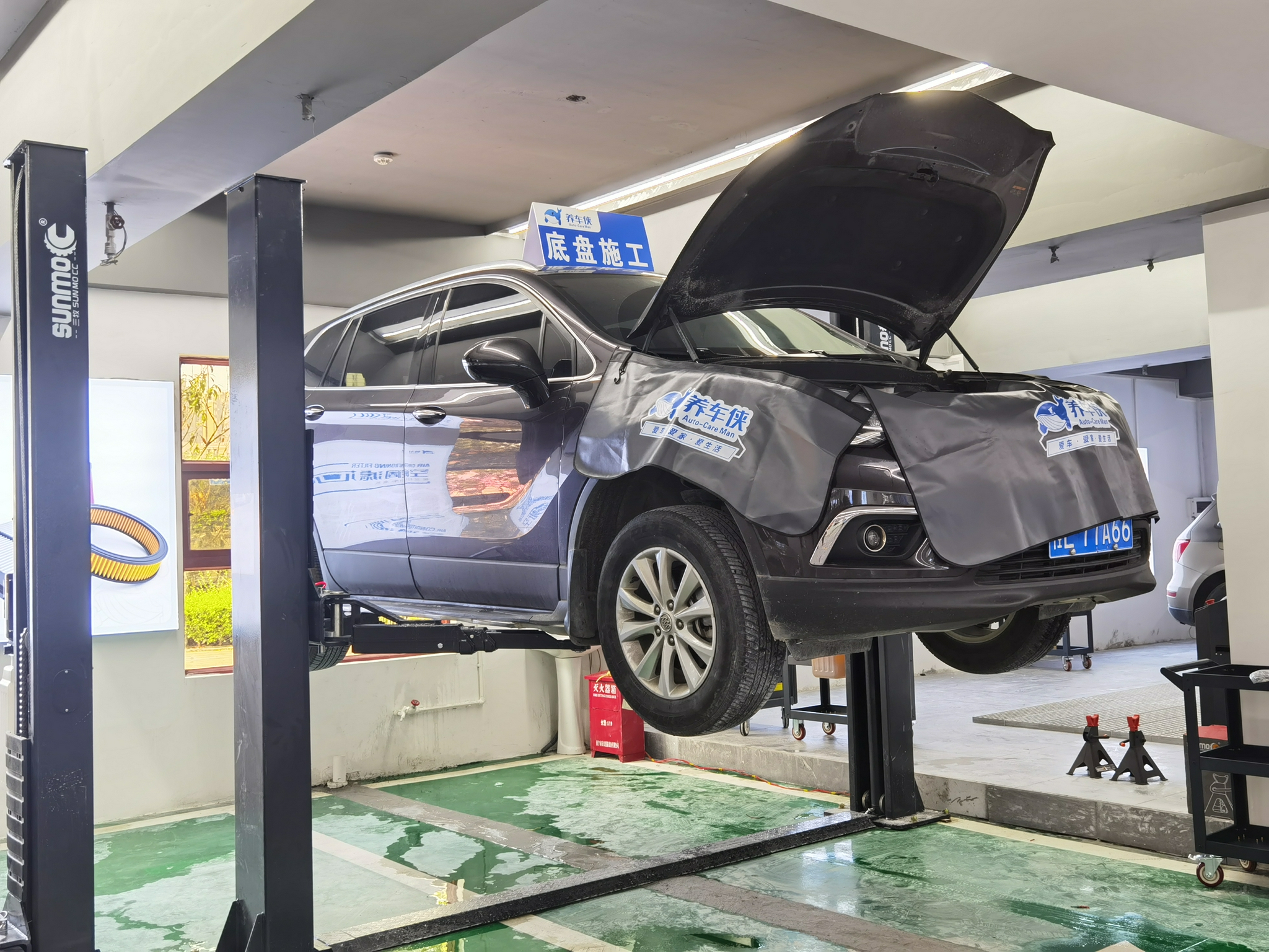 养车侠全国首家认证店百色沙滩公园店正式开业