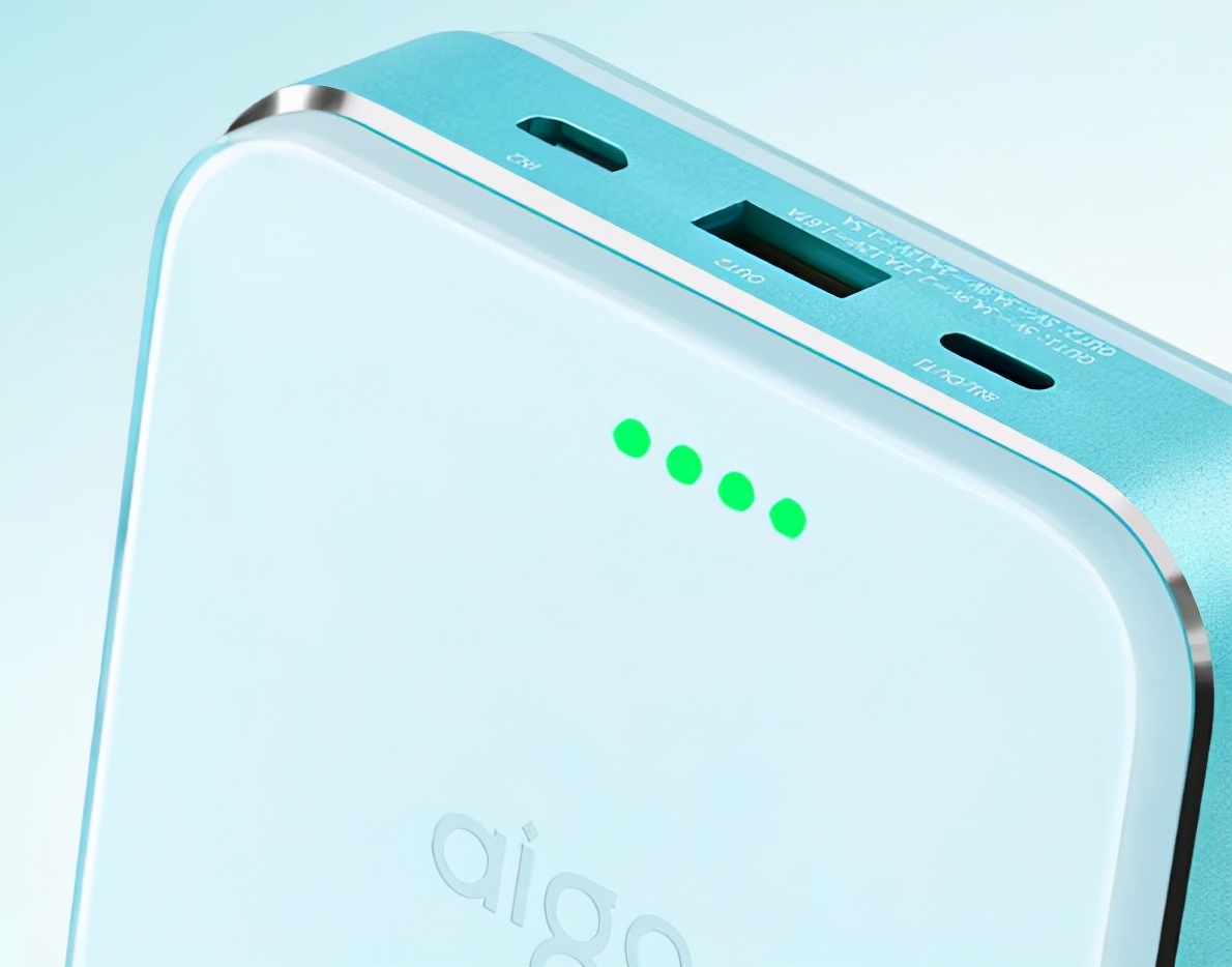 支持20W PD快充，iPhone13的高颜值充电搭档，每款配色都倾心休闲区蓝鸢梦想 - Www.slyday.coM