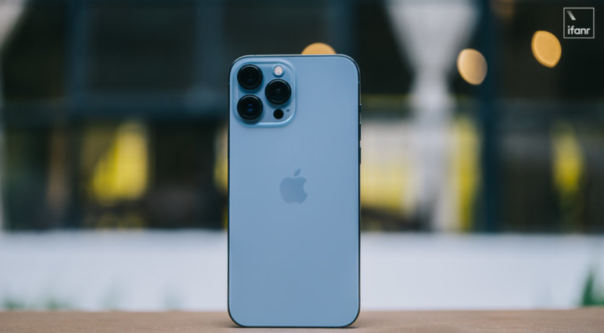 iPhone 13系列评测终于“解禁”了，你们觉得最大的亮点是什么？休闲区蓝鸢梦想 - Www.slyday.coM