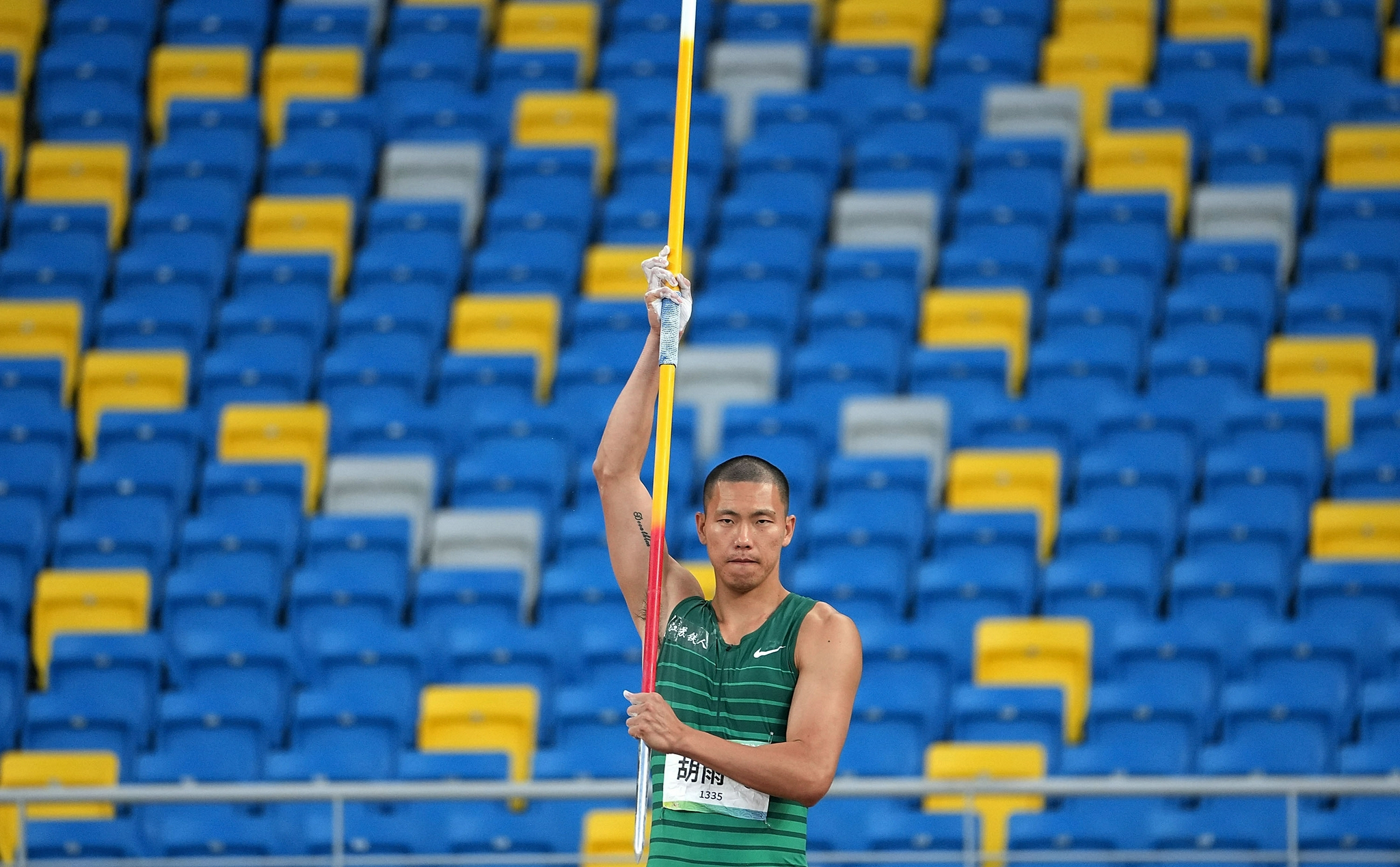 田径——男子十项全能标枪赛况