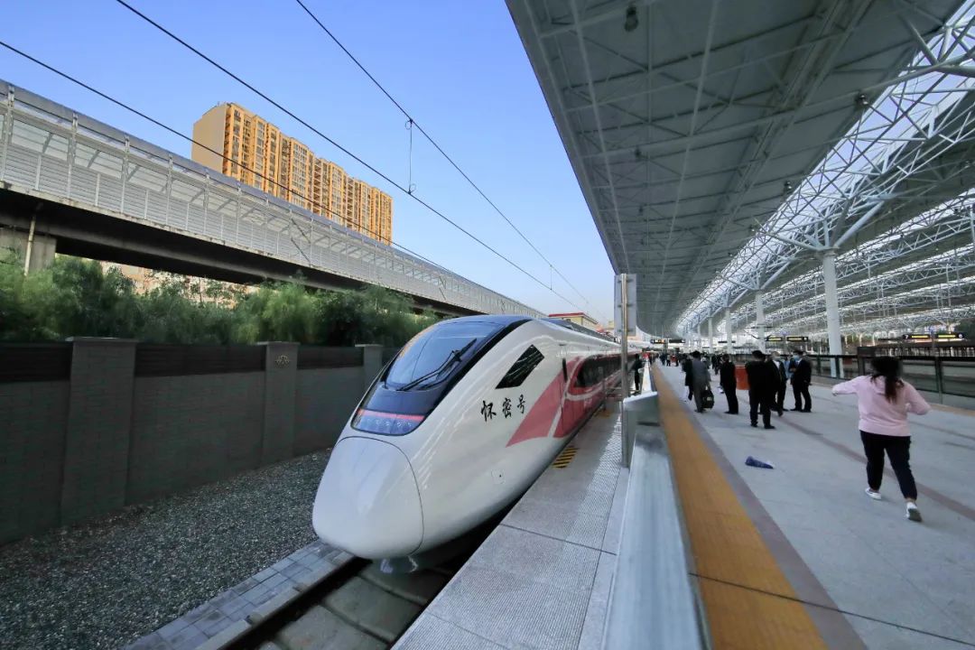 北京市发改委正研究市郊铁路与地铁互联互通