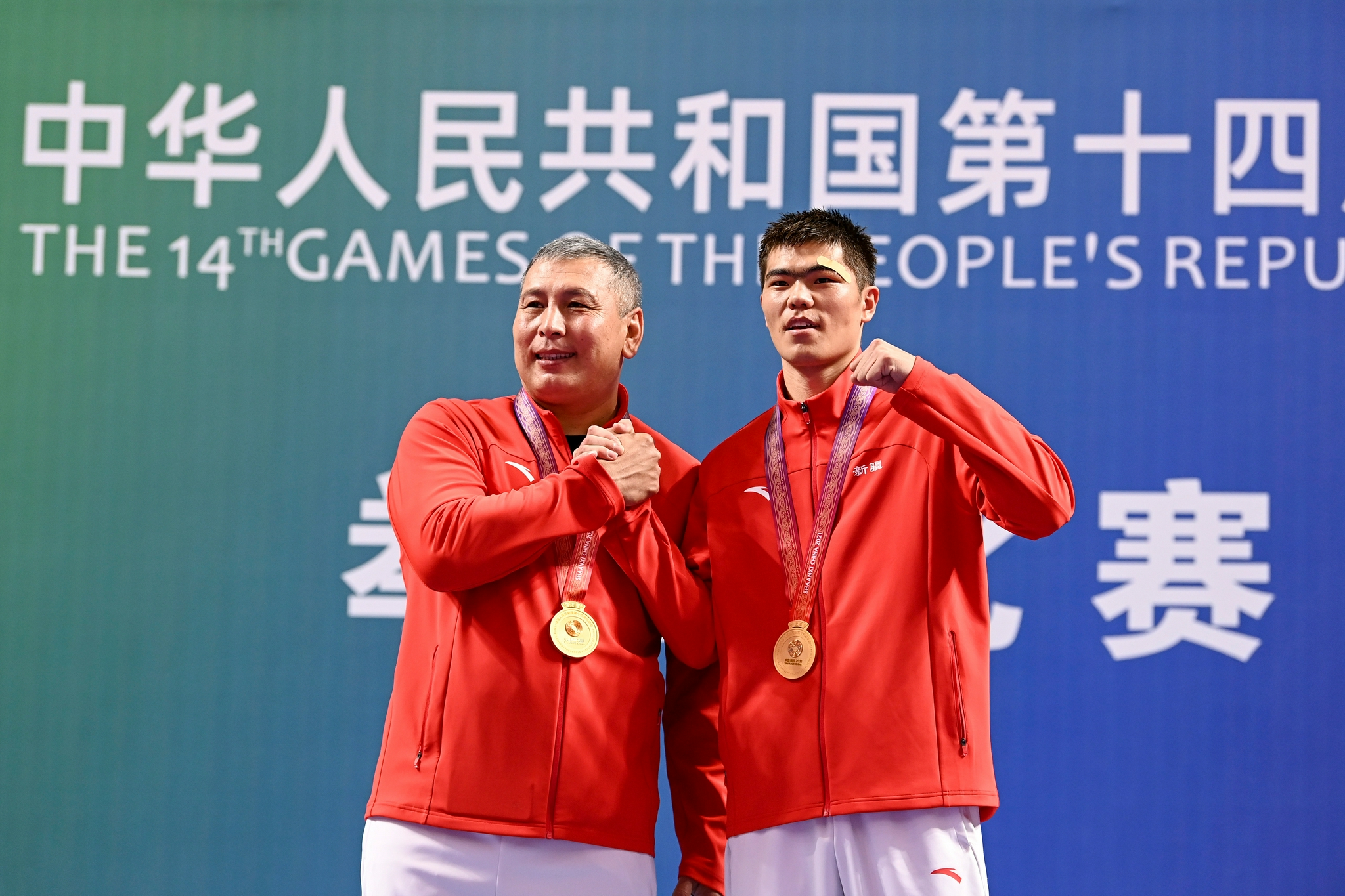 拳击——男子75公斤级：托合塔尔别克·唐拉提汗夺冠休闲区蓝鸢梦想 - Www.slyday.coM