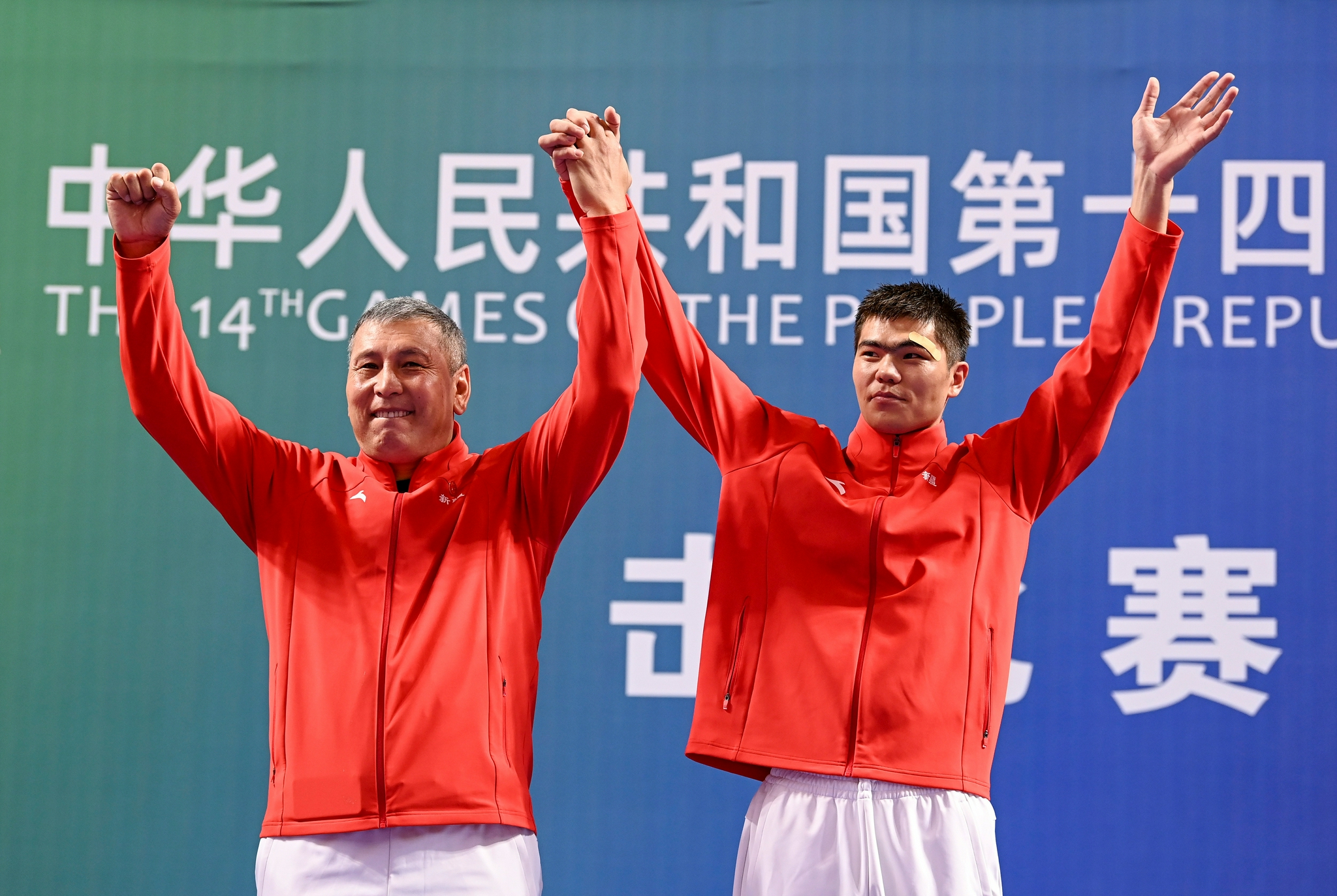 拳击——男子75公斤级：托合塔尔别克·唐拉提汗夺冠休闲区蓝鸢梦想 - Www.slyday.coM