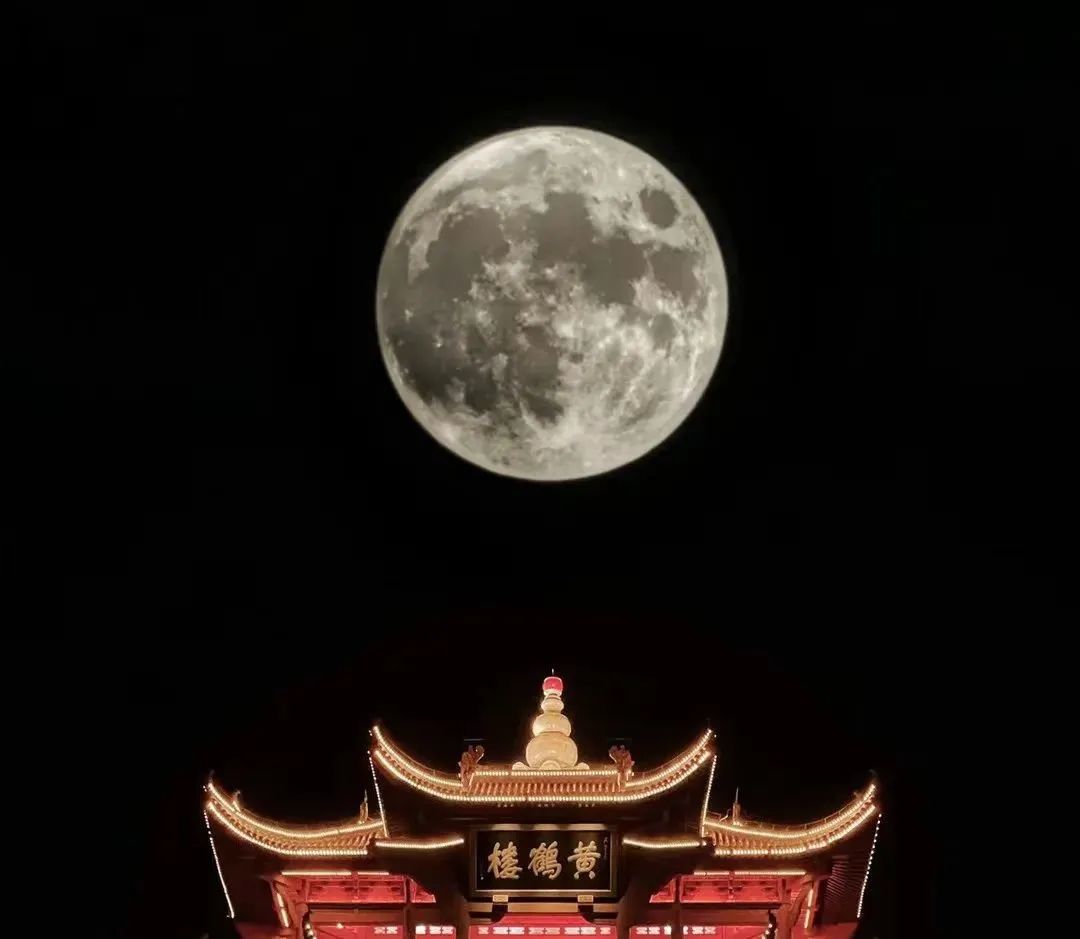 【关注】今晚啥时候拍月亮最好?