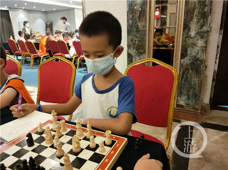 “双减”后第一个小长假 孩子们中秋去哪儿了？休闲区蓝鸢梦想 - Www.slyday.coM