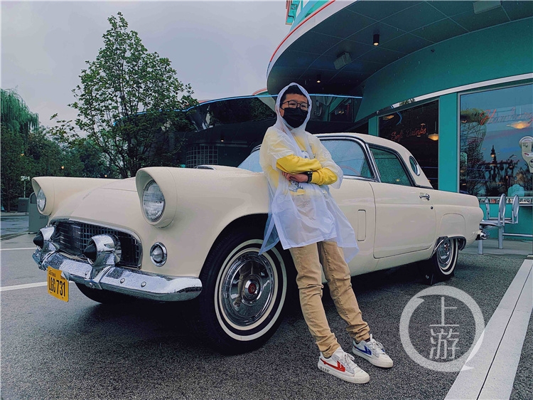 “双减”后第一个小长假 孩子们中秋去哪儿了？休闲区蓝鸢梦想 - Www.slyday.coM