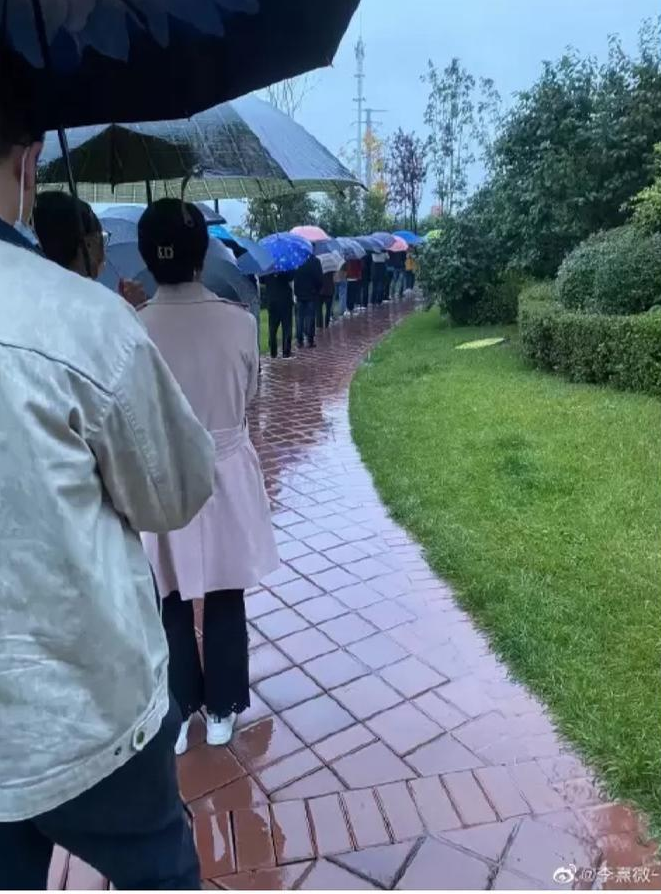 哈尔滨出现1例阳性感染者！涉及场所称今早已停业，已完成消杀，松北区有居民称已收到核酸检测通知休闲区蓝鸢梦想 - Www.slyday.coM