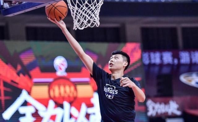 暴扣+飞身抢断!山东队高塔拼尽全力,从辽宁男篮回来进步太多休闲区蓝鸢梦想 - Www.slyday.coM 暴扣+飞身抢断!山东队高塔拼尽全力,从辽宁男篮回来进步太多休闲区蓝鸢梦想 - Www.slyday.coM