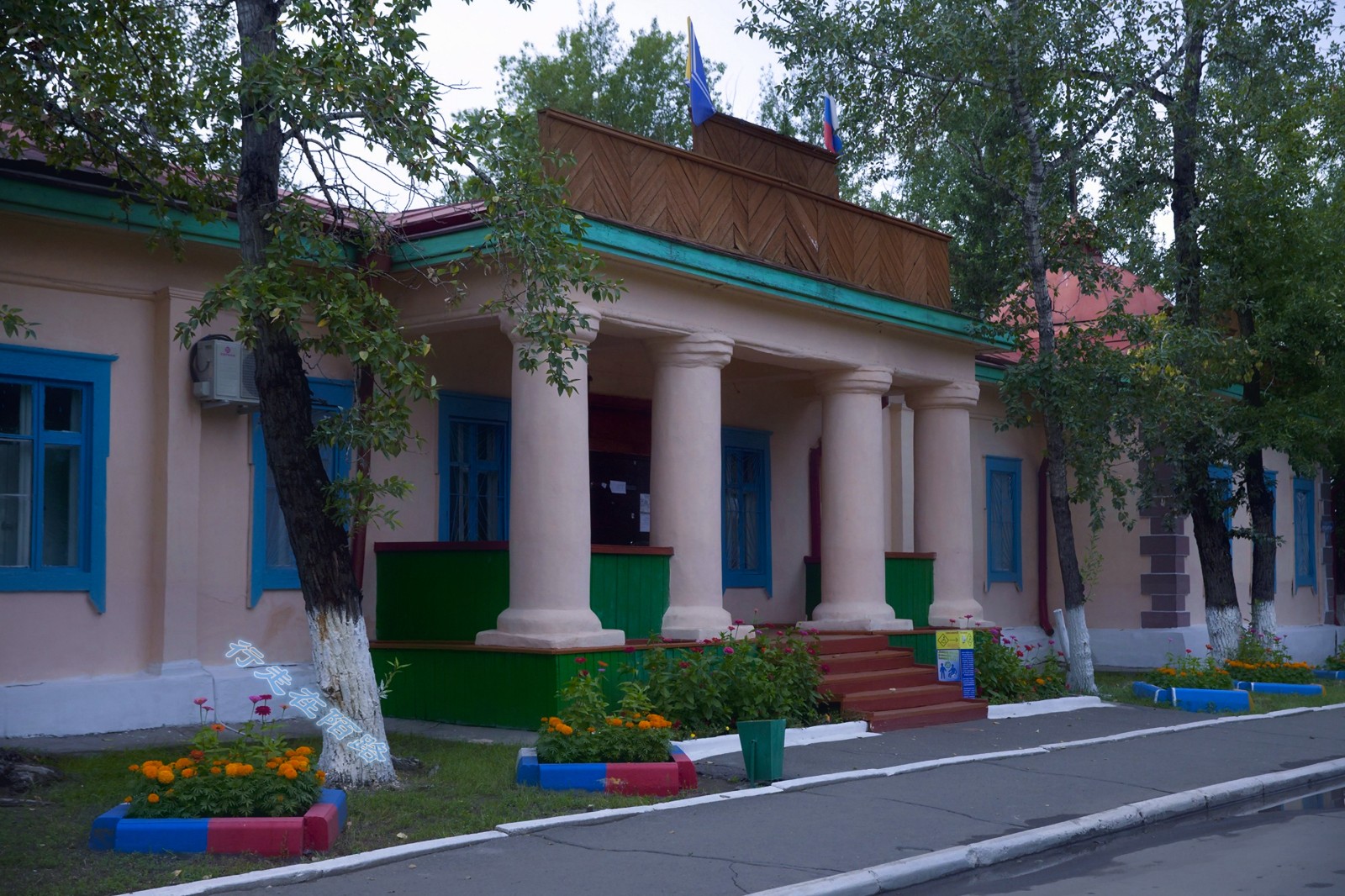 自愿投俄的图瓦共和国混成亚洲最穷地区首府落后如村镇