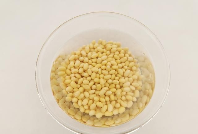 明日秋分,煮小米粥放豆浆更好喝,暖胃御寒,天天早上盼着这一口休闲区蓝鸢梦想 - Www.slyday.coM